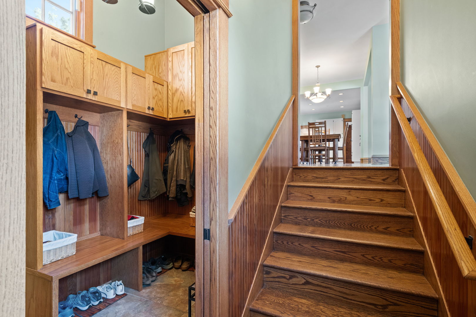 215 E Elm Avenue, La Grange, IL 60525