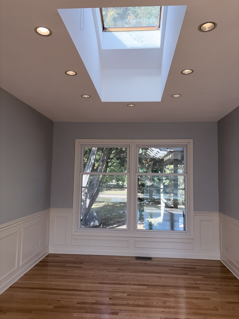 97 N Walnut Lane, Schaumburg, IL 60194