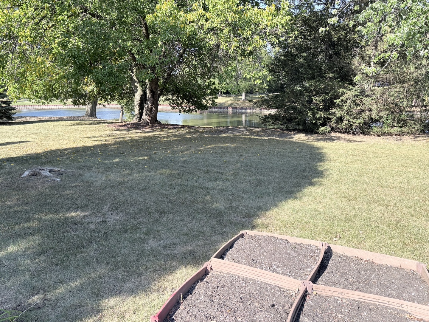 97 N Walnut Lane, Schaumburg, IL 60194