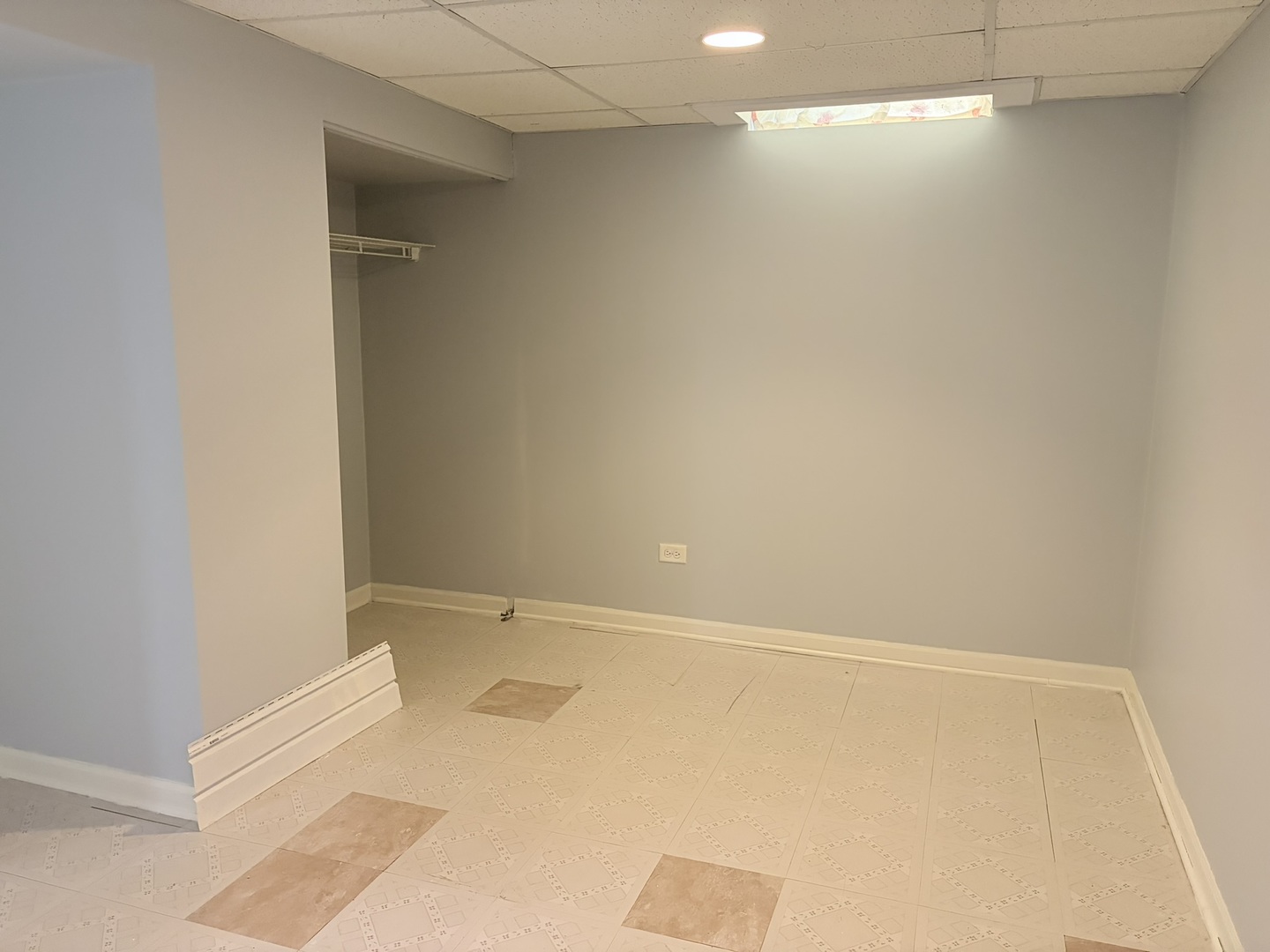 97 N Walnut Lane, Schaumburg, IL 60194