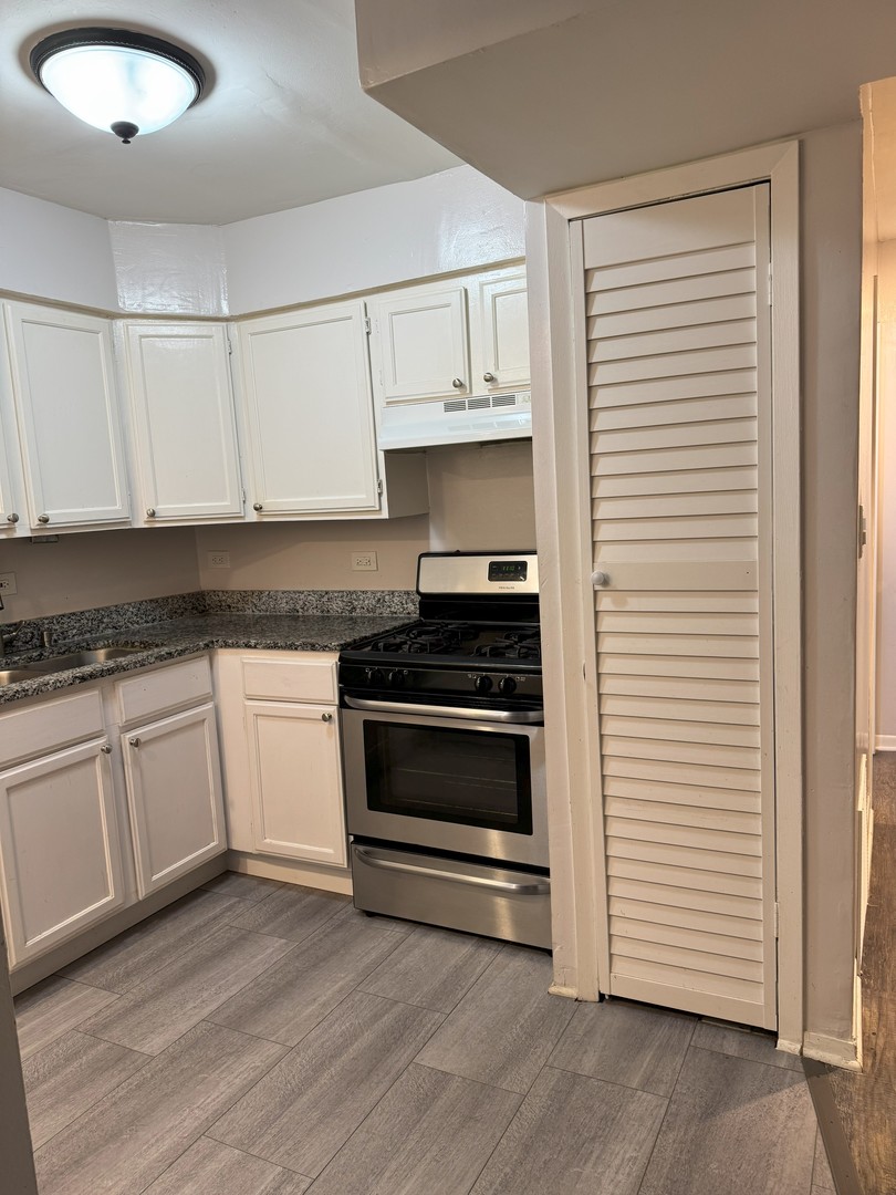 6027 103rd Street #1A, Chicago Ridge, IL 60415