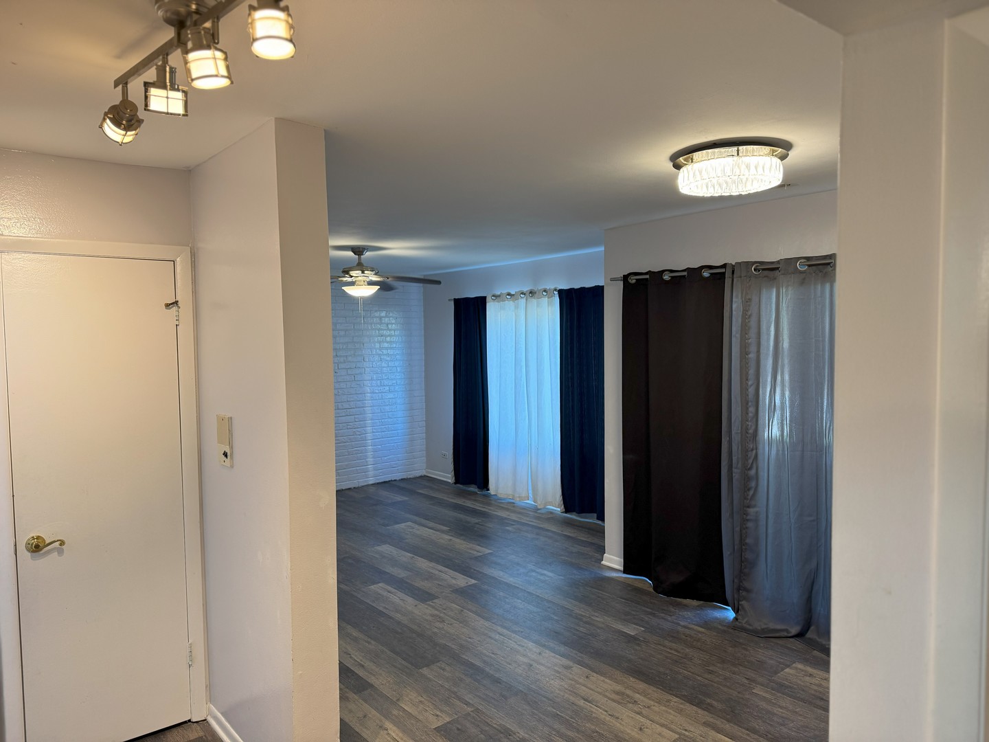 6027 103rd Street #1A, Chicago Ridge, IL 60415