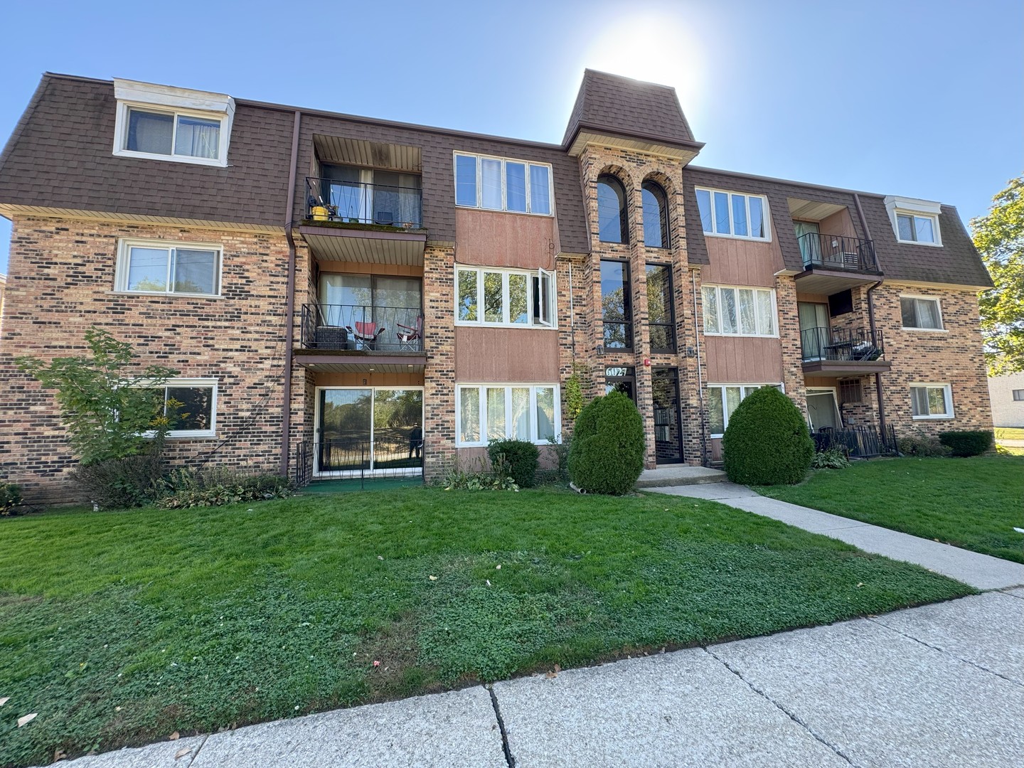6027 103rd Street #1A, Chicago Ridge, IL 60415