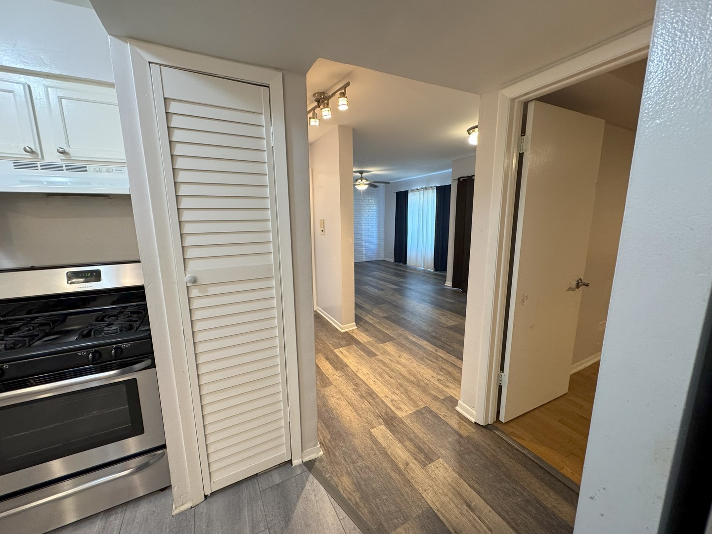 6027 103rd Street #1A, Chicago Ridge, IL 60415