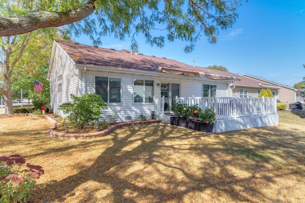 21649 W Larch Drive, Plainfield, IL 60544