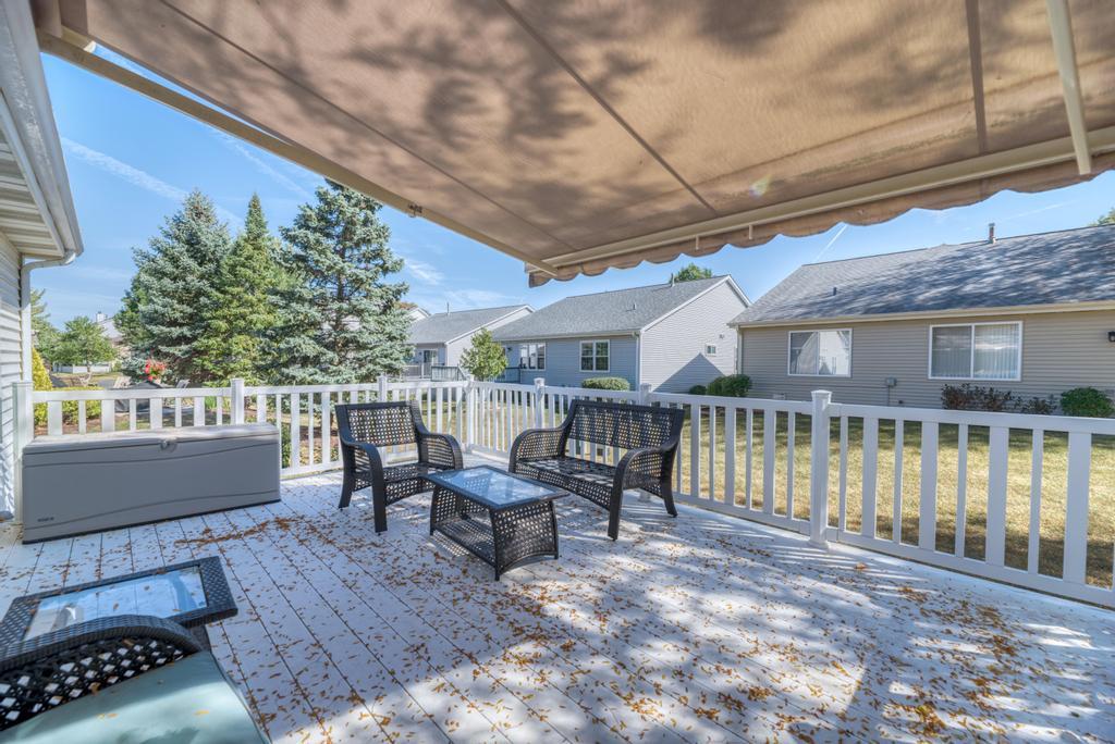 21649 W Larch Drive, Plainfield, IL 60544