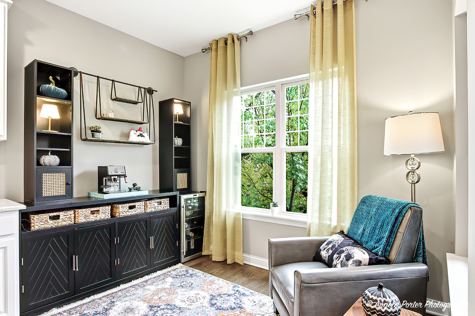 619 Parkside Court, Libertyville, IL 60048