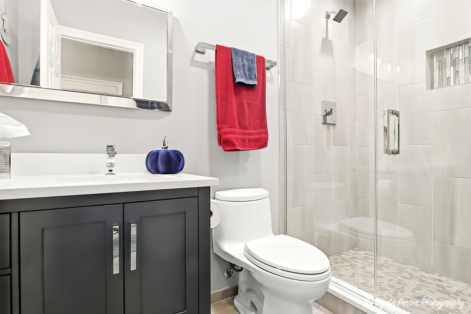 619 Parkside Court, Libertyville, IL 60048