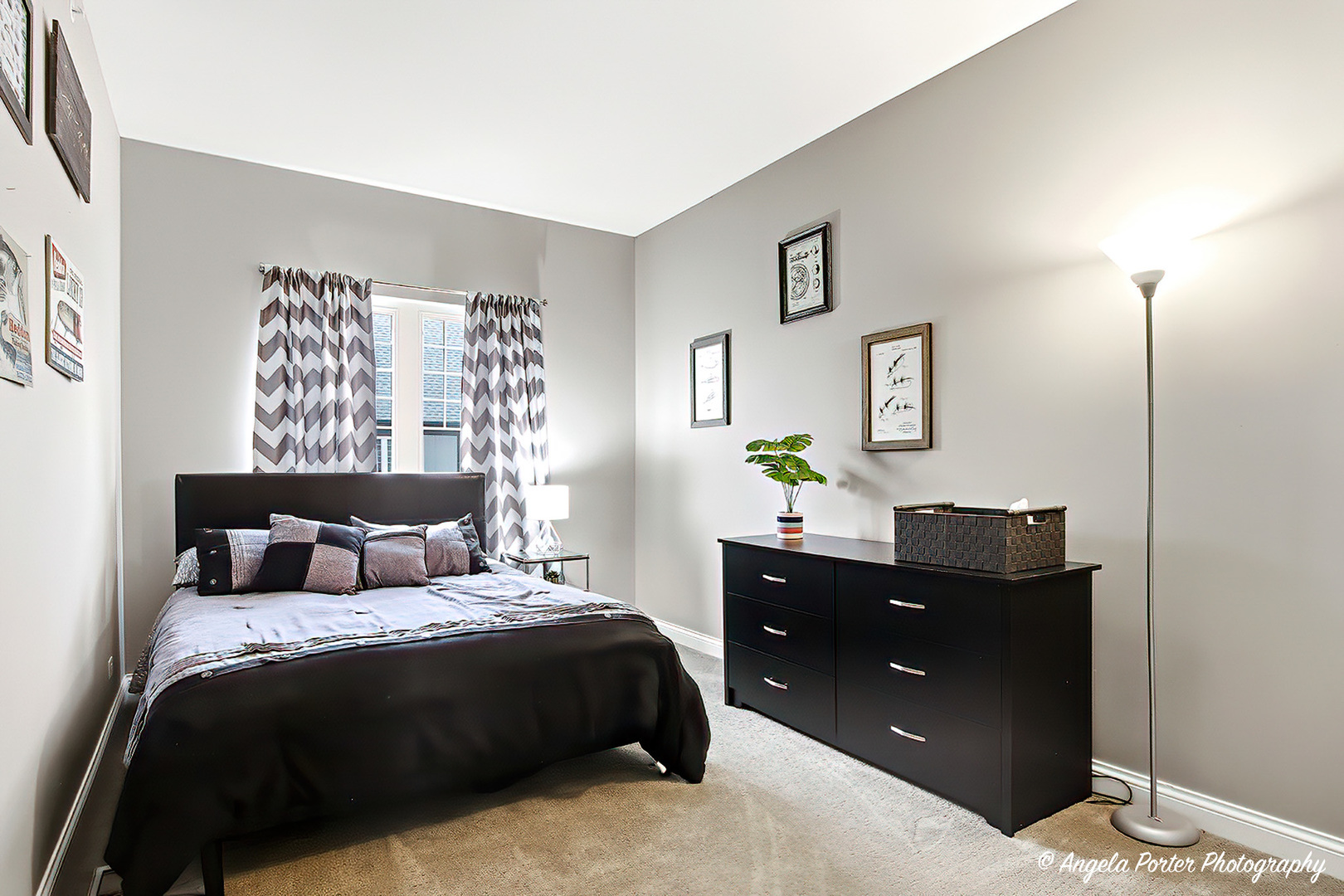 619 Parkside Court, Libertyville, IL 60048