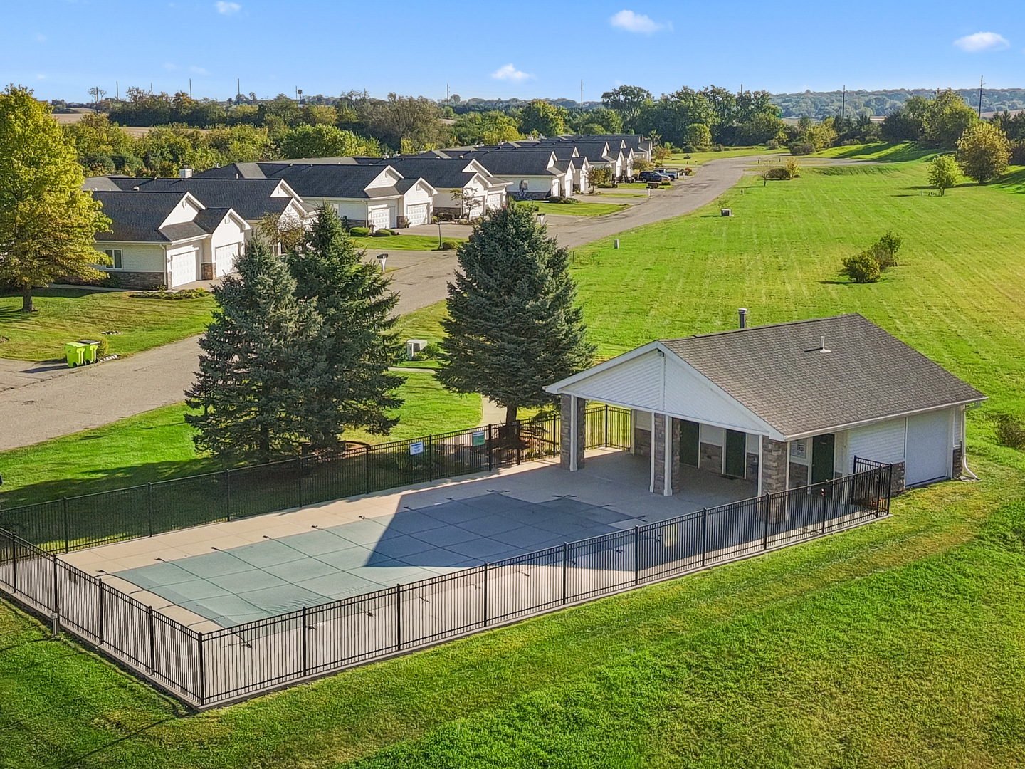 229 Creekside Place, Delavan, WI 53115