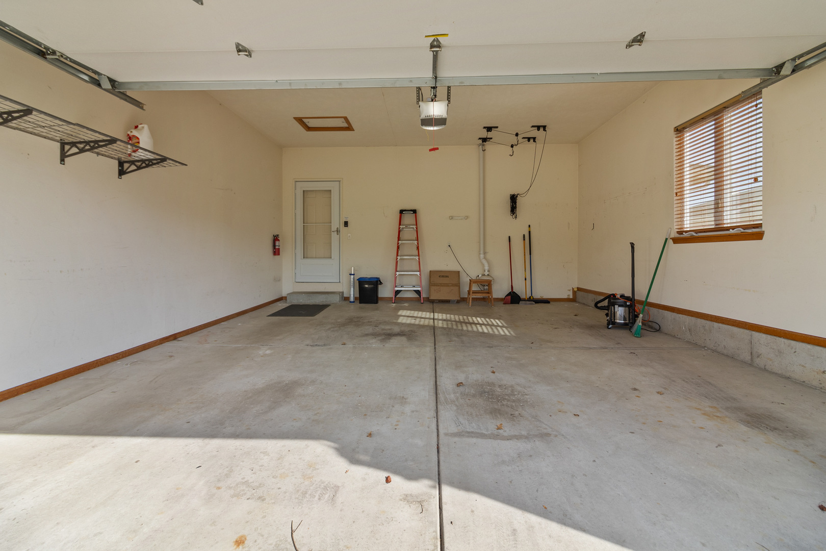 229 Creekside Place, Delavan, WI 53115