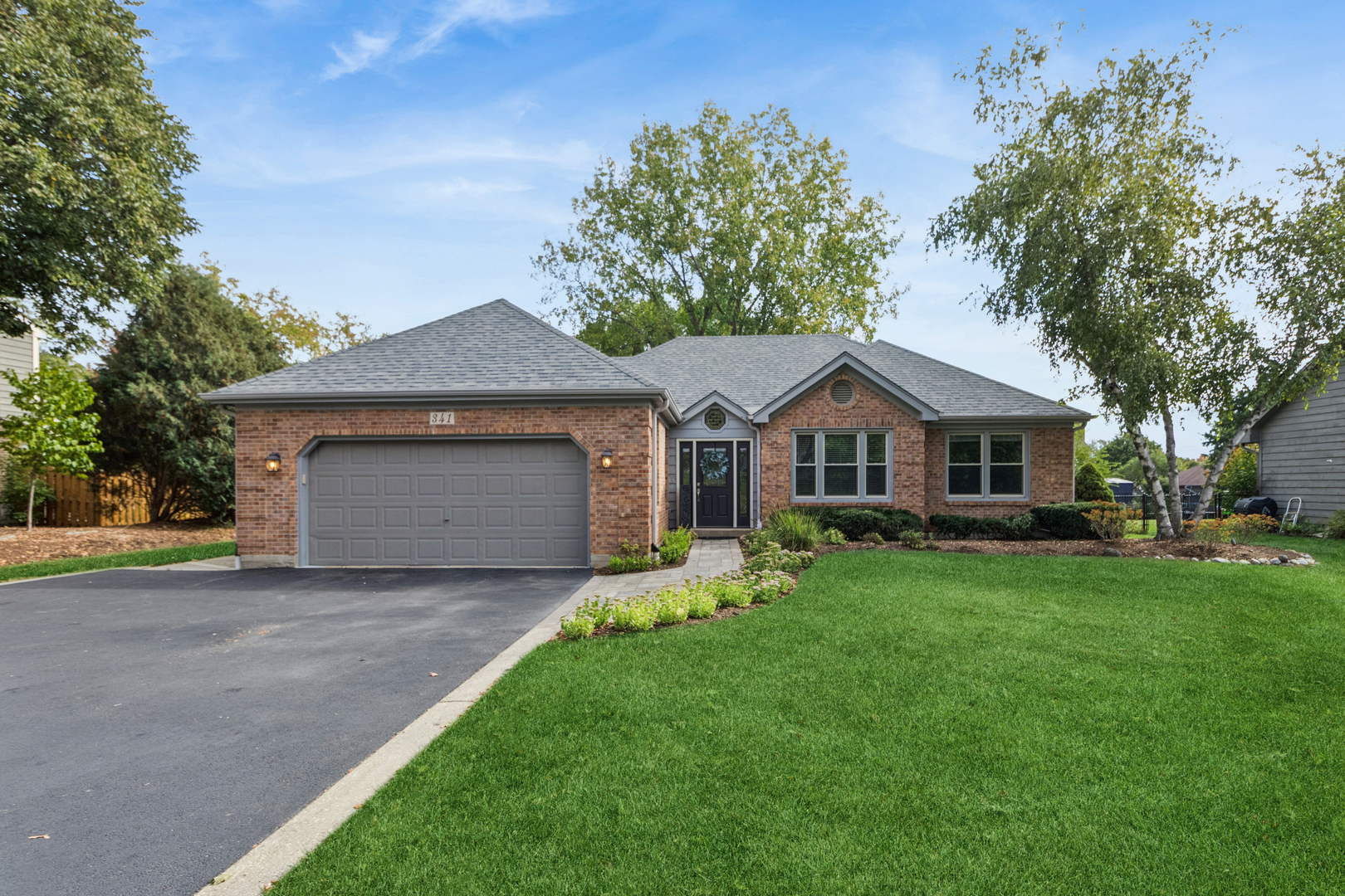 341 Fairway View Drive, Algonquin, IL 60102