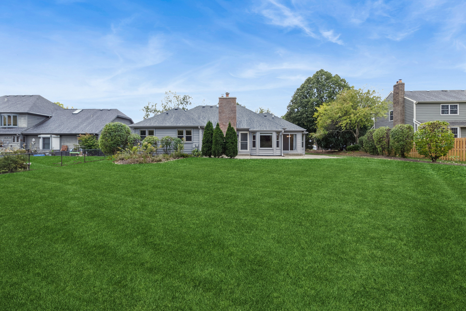 341 Fairway View Drive, Algonquin, IL 60102