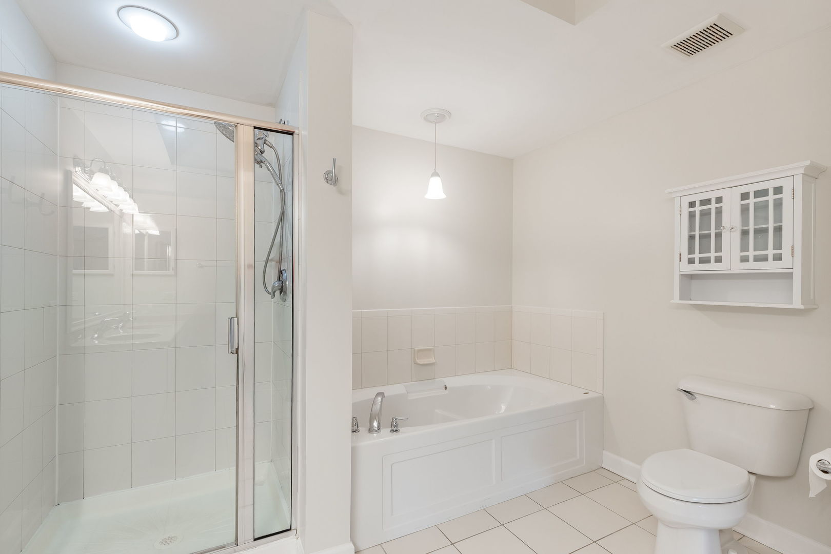 77 N Wolf Road #206, Northlake, IL 60164