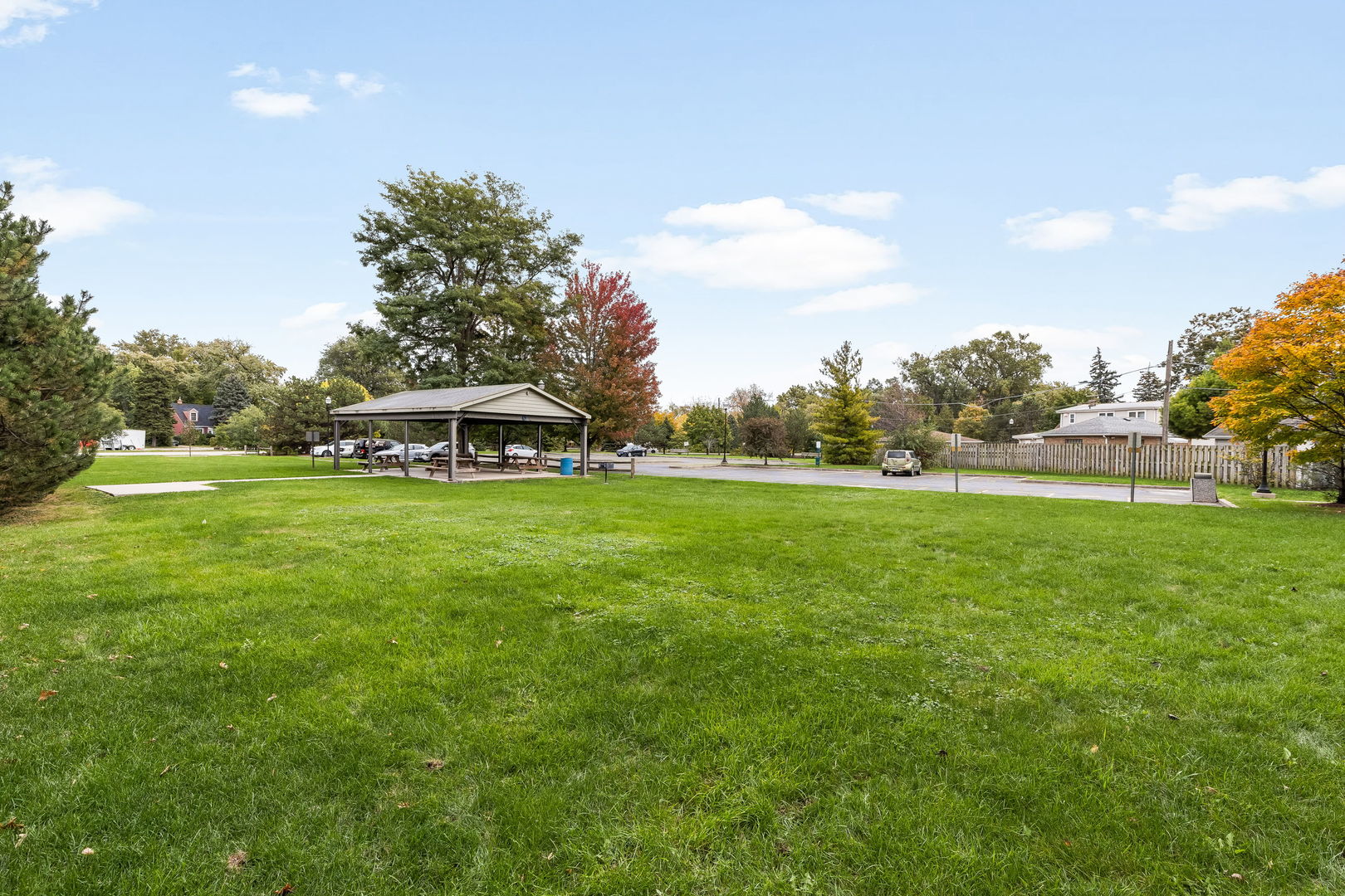 77 N Wolf Road #206, Northlake, IL 60164