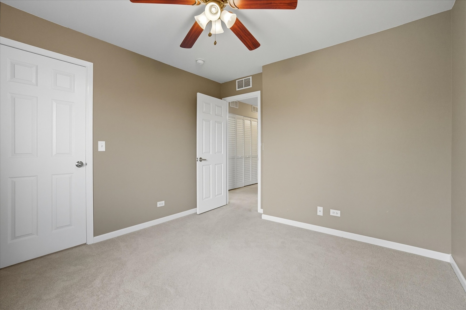 819 Daniel Drive, Minooka, IL 60447