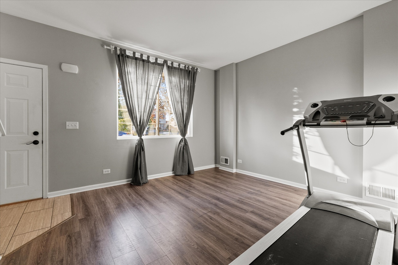 819 Daniel Drive, Minooka, IL 60447