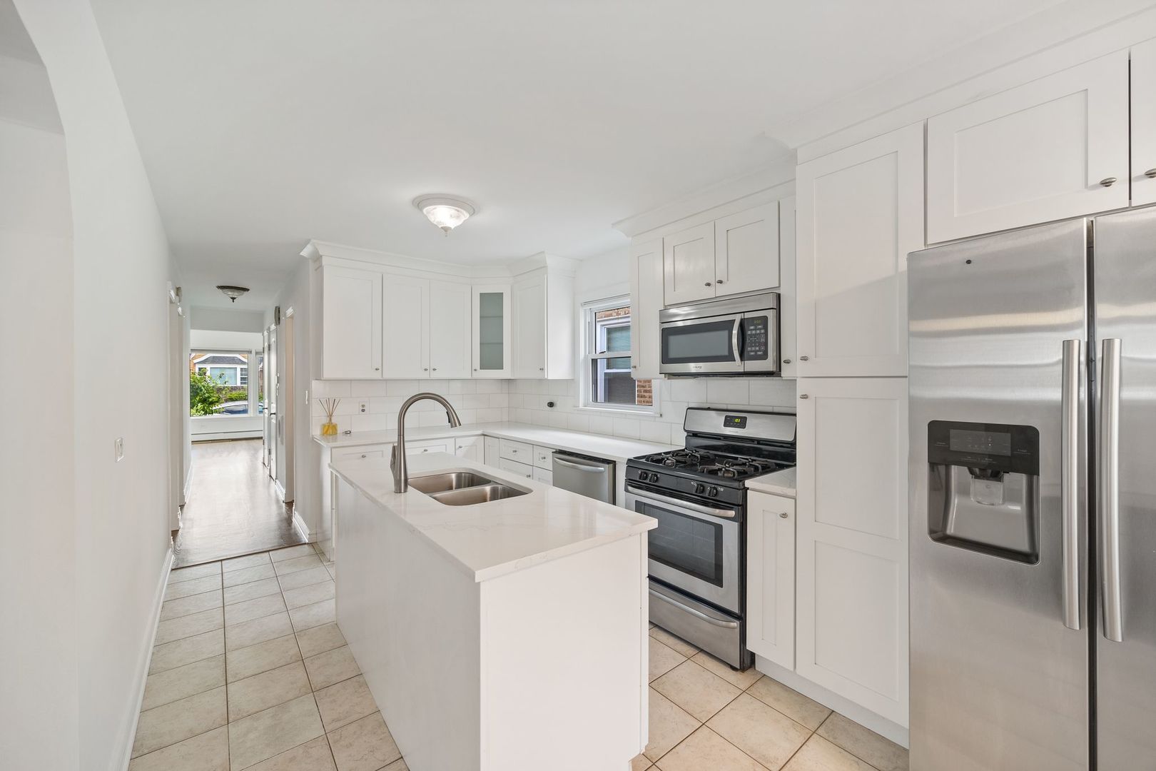 7004 W School Street, Chicago, IL 60634