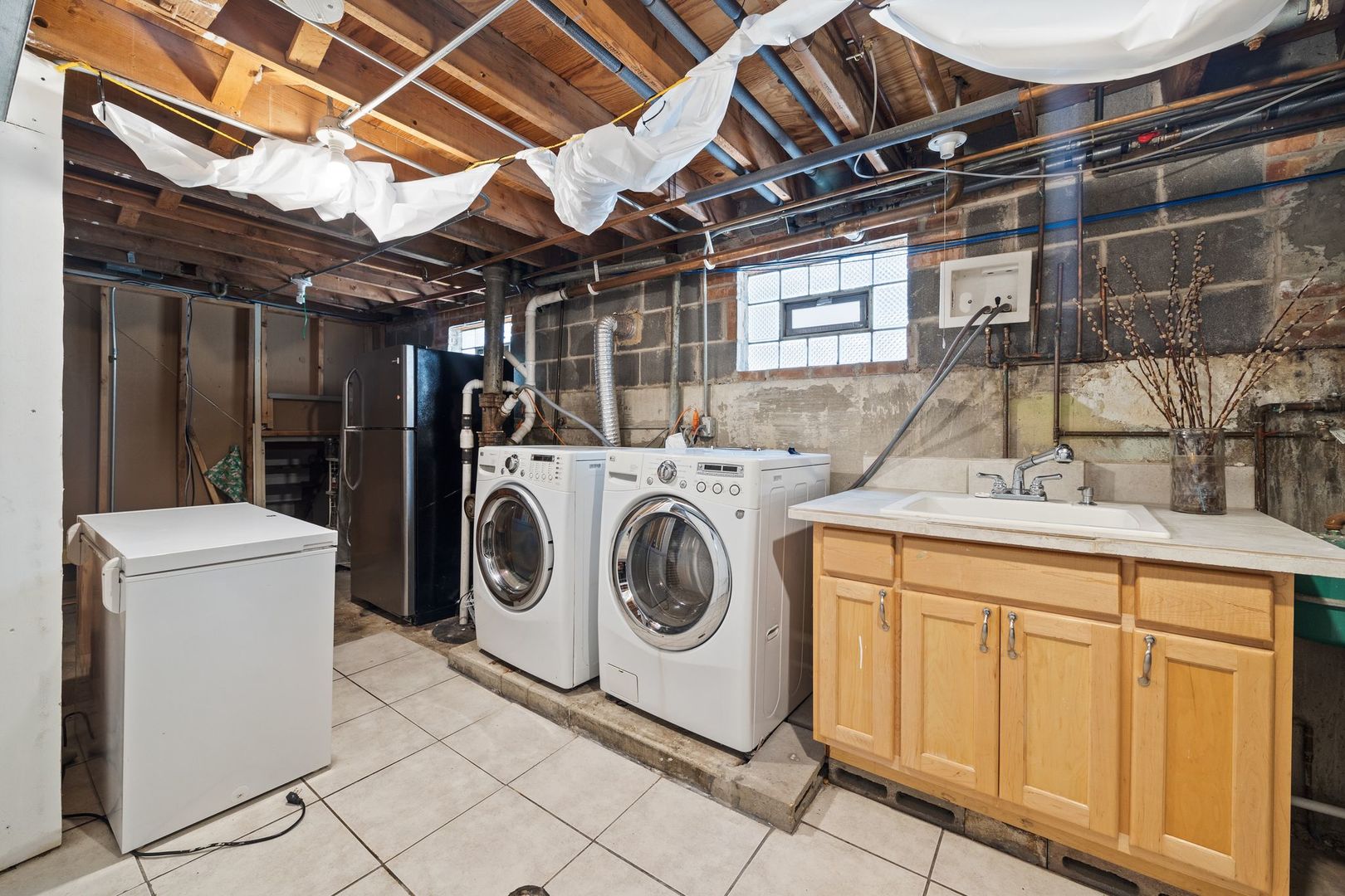 7004 W School Street, Chicago, IL 60634