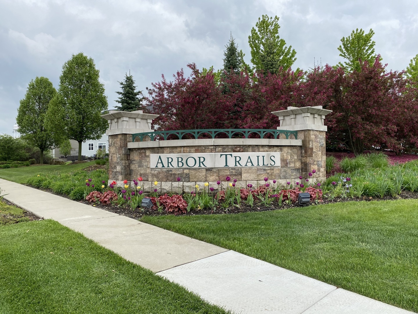 2667 Retreat Circle, Lisle, IL 60532