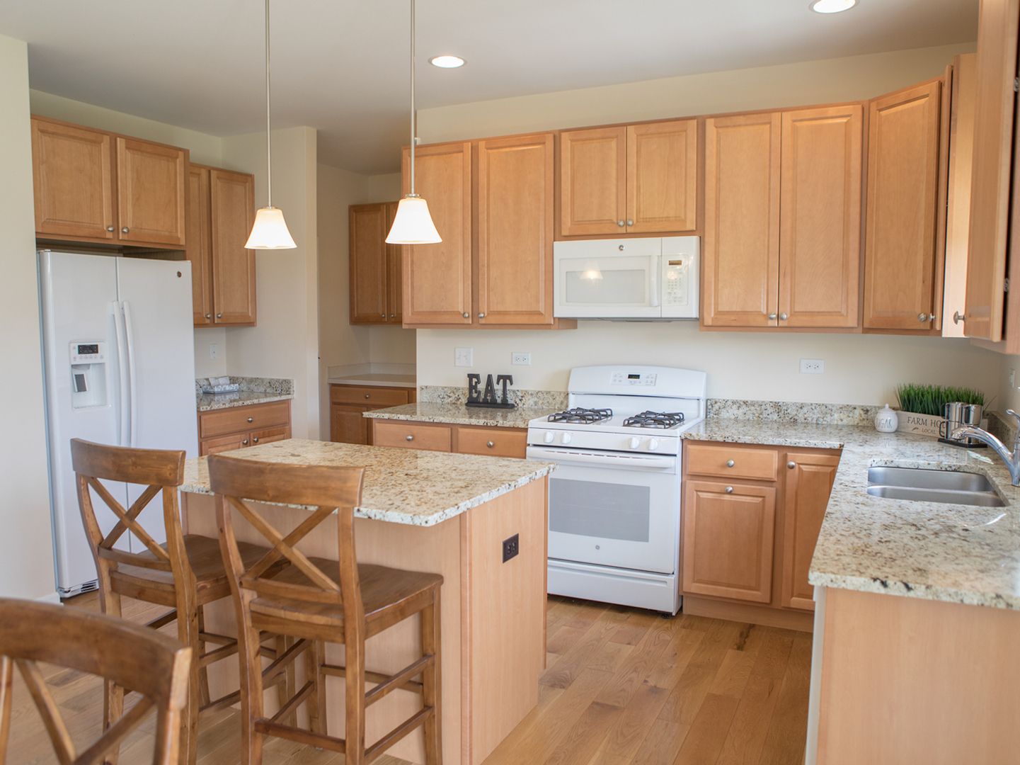 2667 Retreat Circle, Lisle, IL 60532