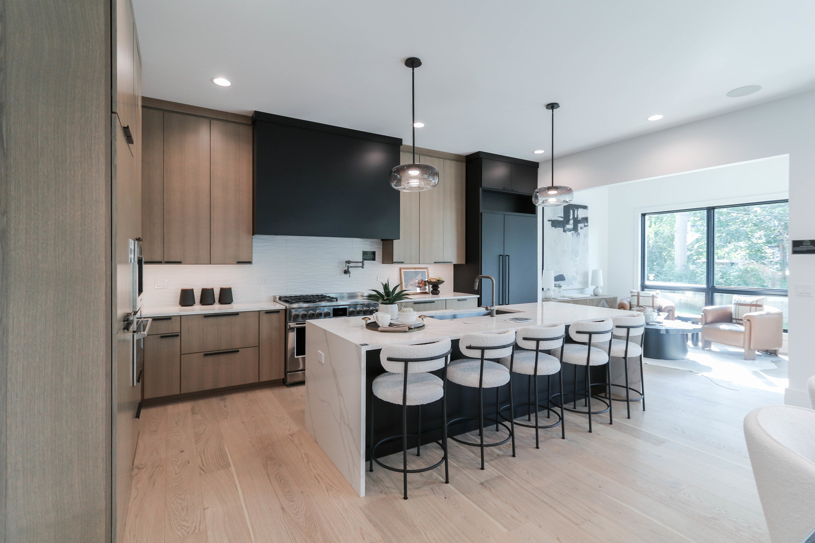 820 Prairie Avenue, Naperville, IL 60540