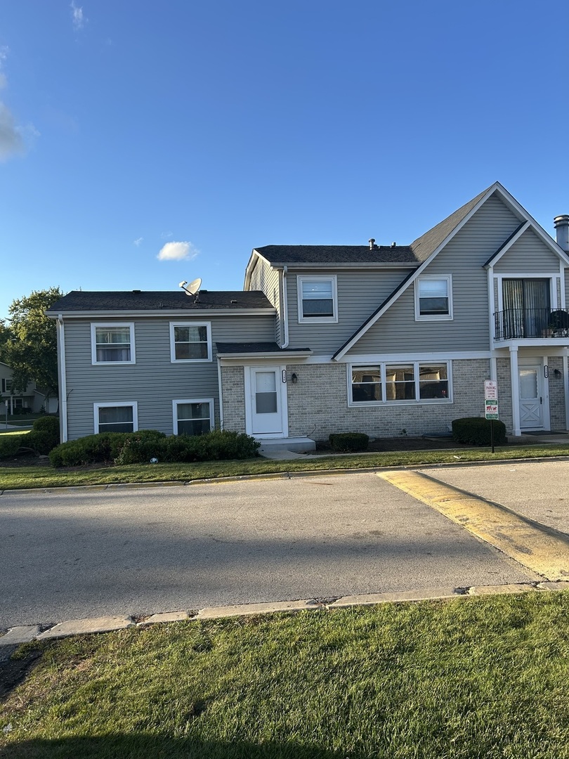 2186 N Oakbrook Circle #2186, Palatine, IL 60074