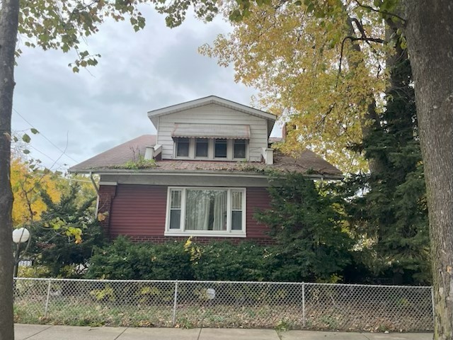 7603 S Ridgeland Avenue, Chicago, IL 60649
