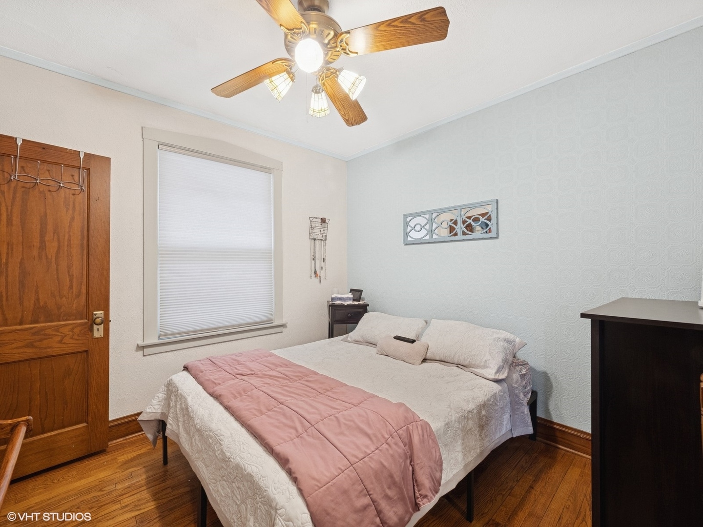 3328 Vernon Avenue, Brookfield, IL 60513