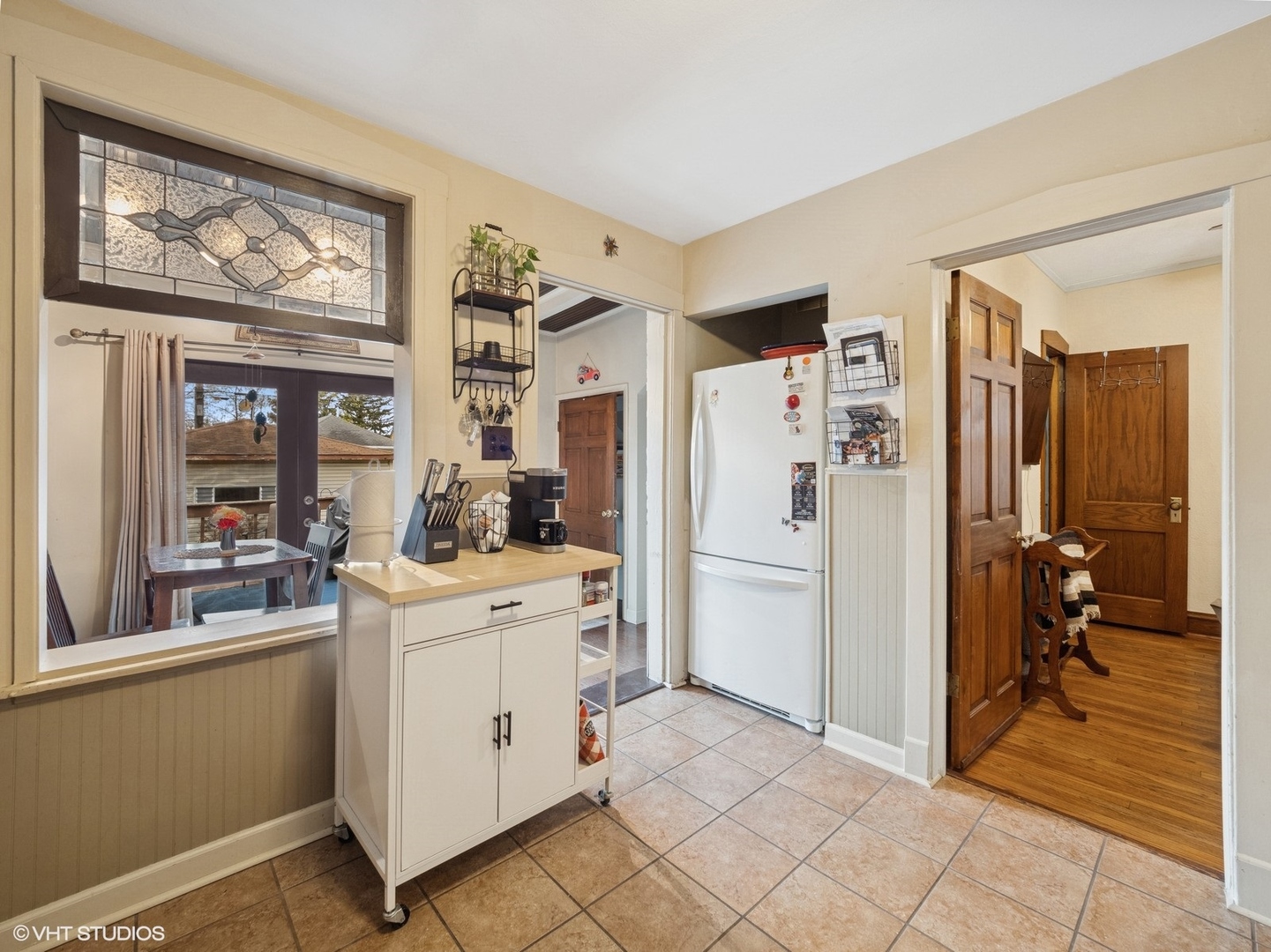 3328 Vernon Avenue, Brookfield, IL 60513