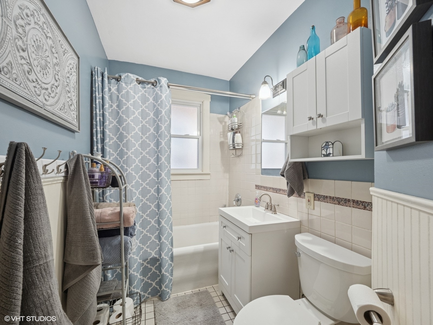3328 Vernon Avenue, Brookfield, IL 60513