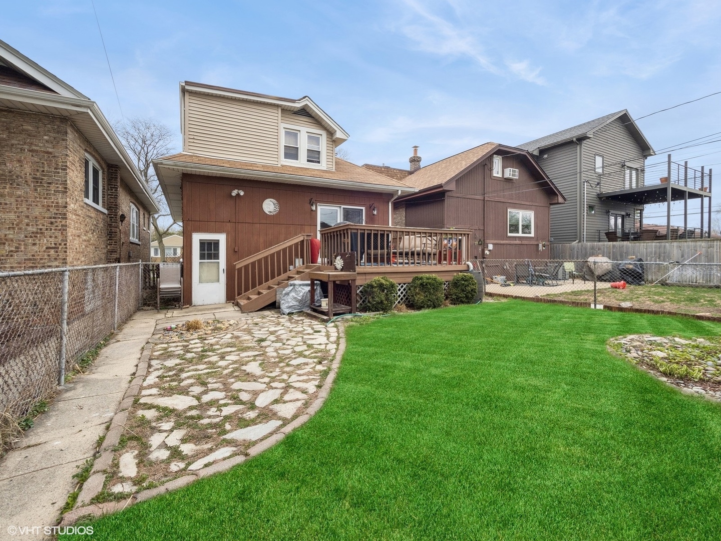 3328 Vernon Avenue, Brookfield, IL 60513