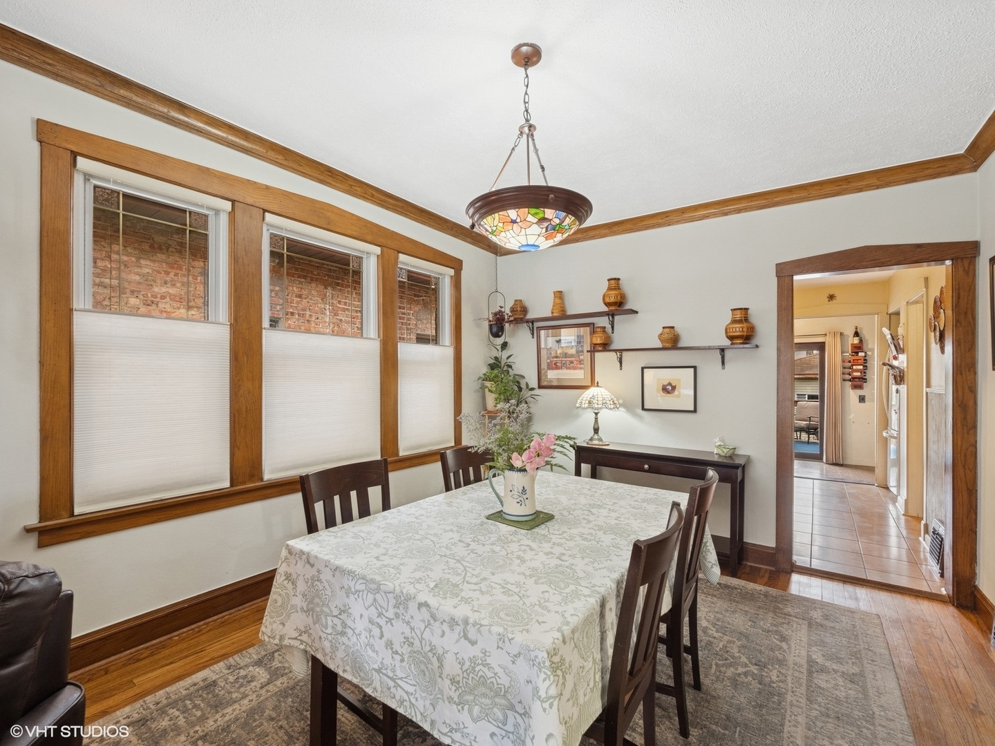 3328 Vernon Avenue, Brookfield, IL 60513