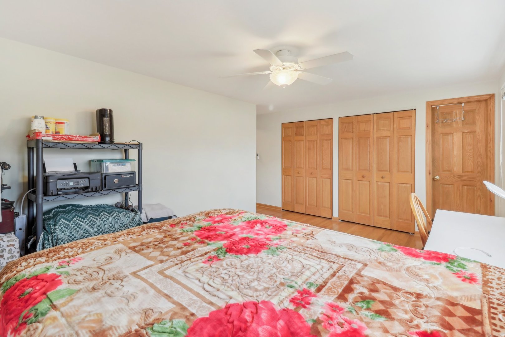 712 Dante Court, Schaumburg, IL 60193