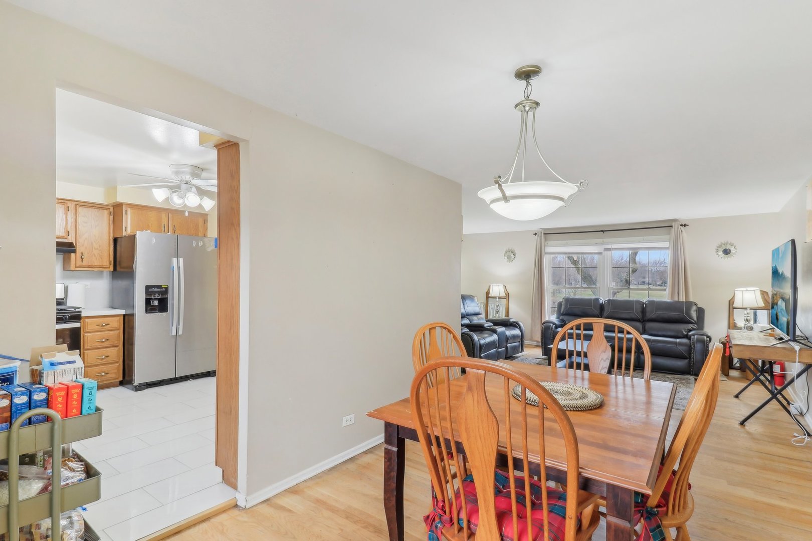 712 Dante Court, Schaumburg, IL 60193