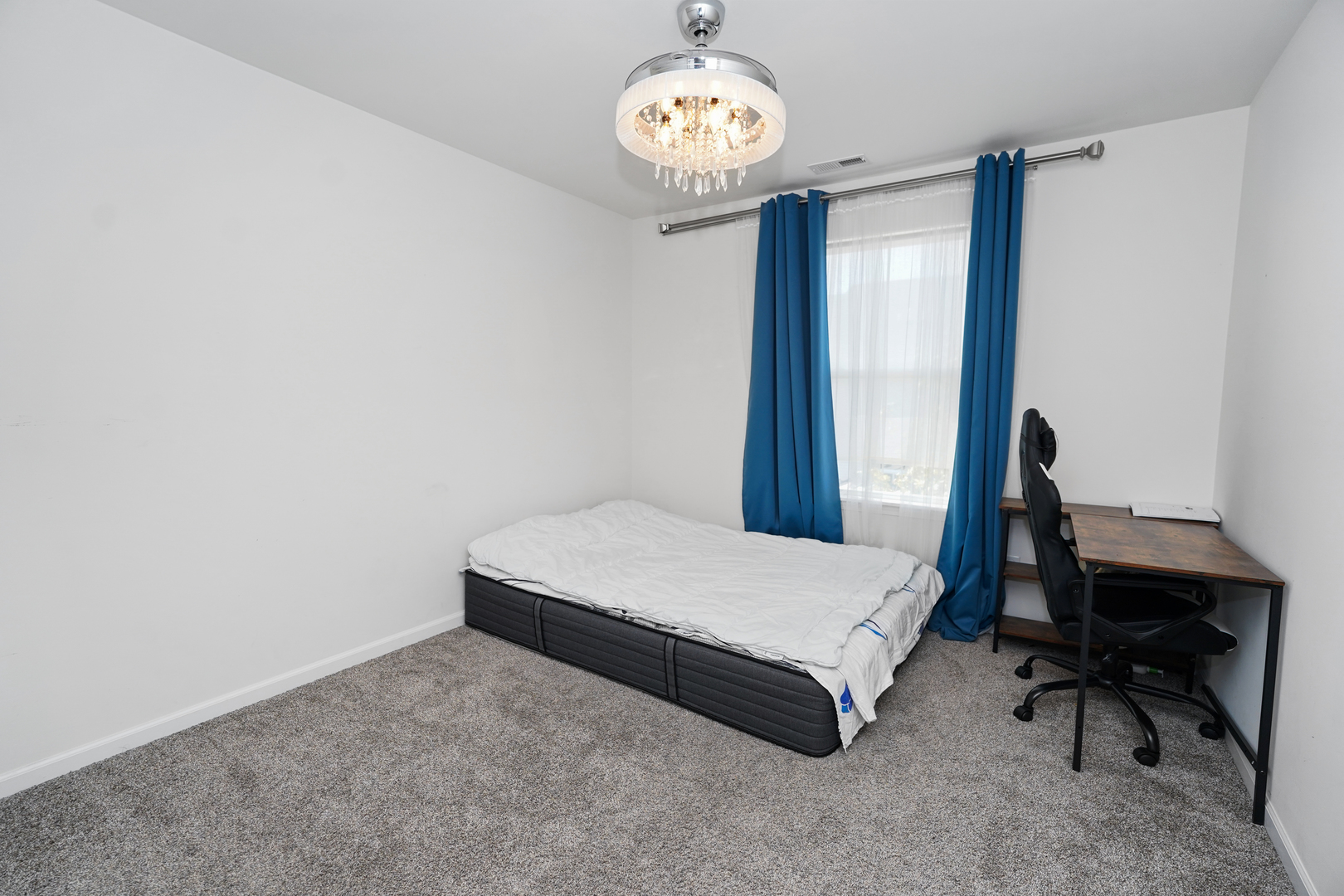 4139 Winslow Court, Aurora, IL 60504