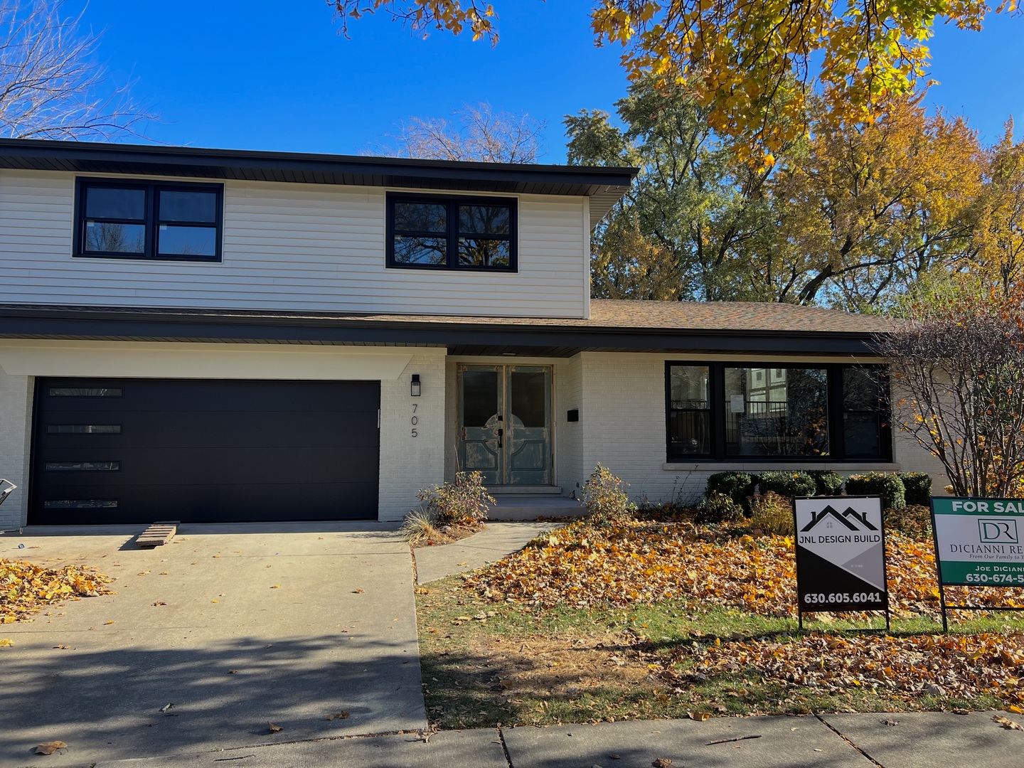 705 S Edgewood Avenue, Elmhurst, IL 60126