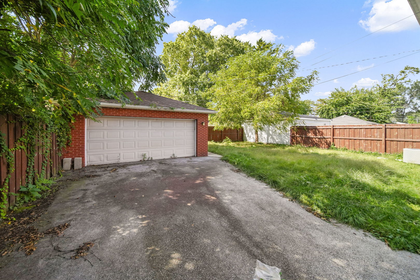 11326 S Parnell Avenue, Chicago, IL 60628