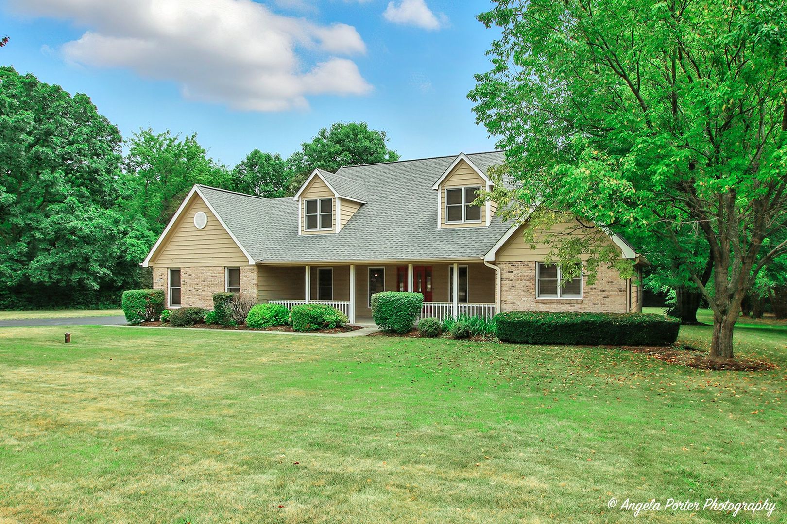 40491 N Goldenrod Lane, Wadsworth, IL 60083