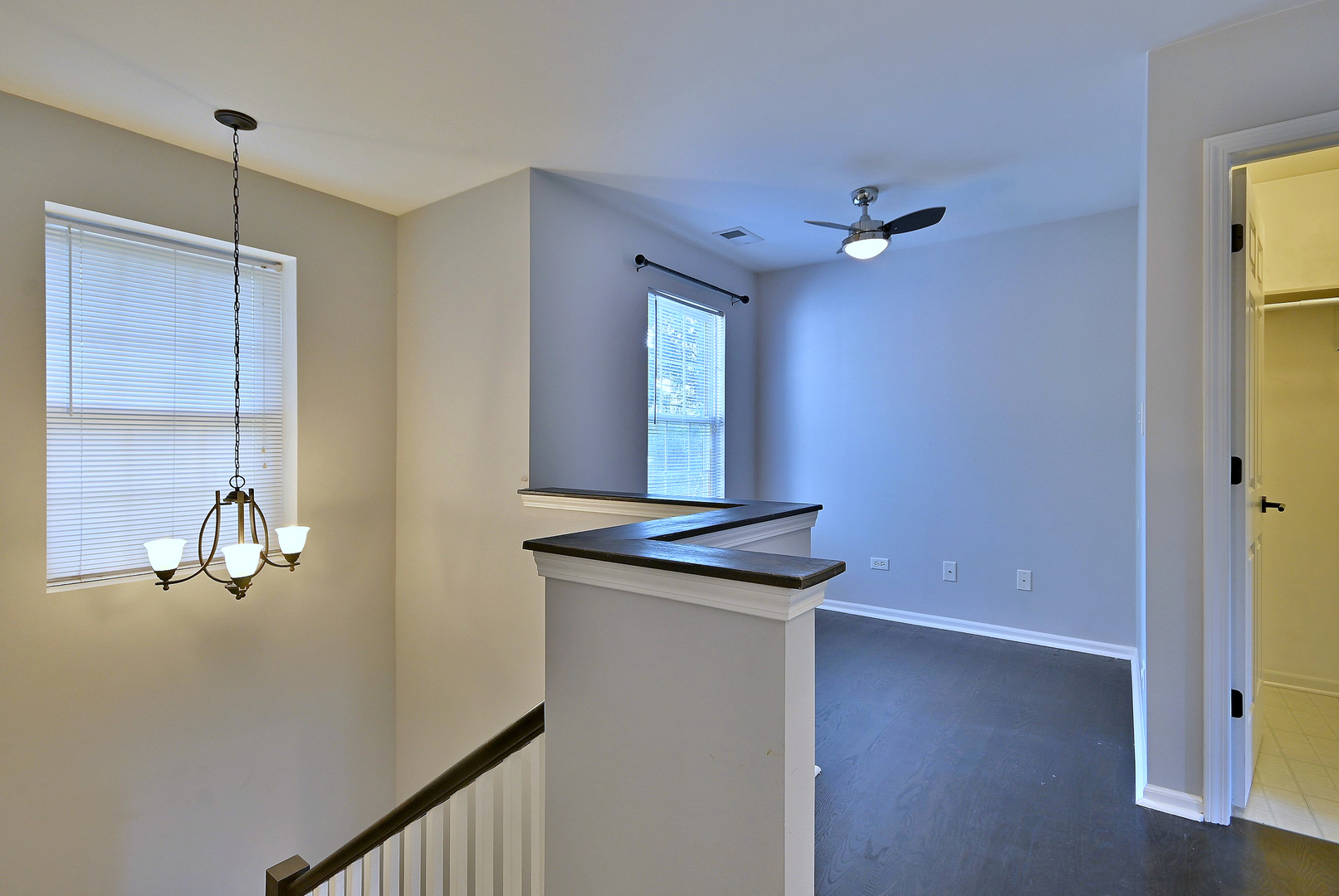 6669 Pine Lake Drive, Tinley Park, IL 60477