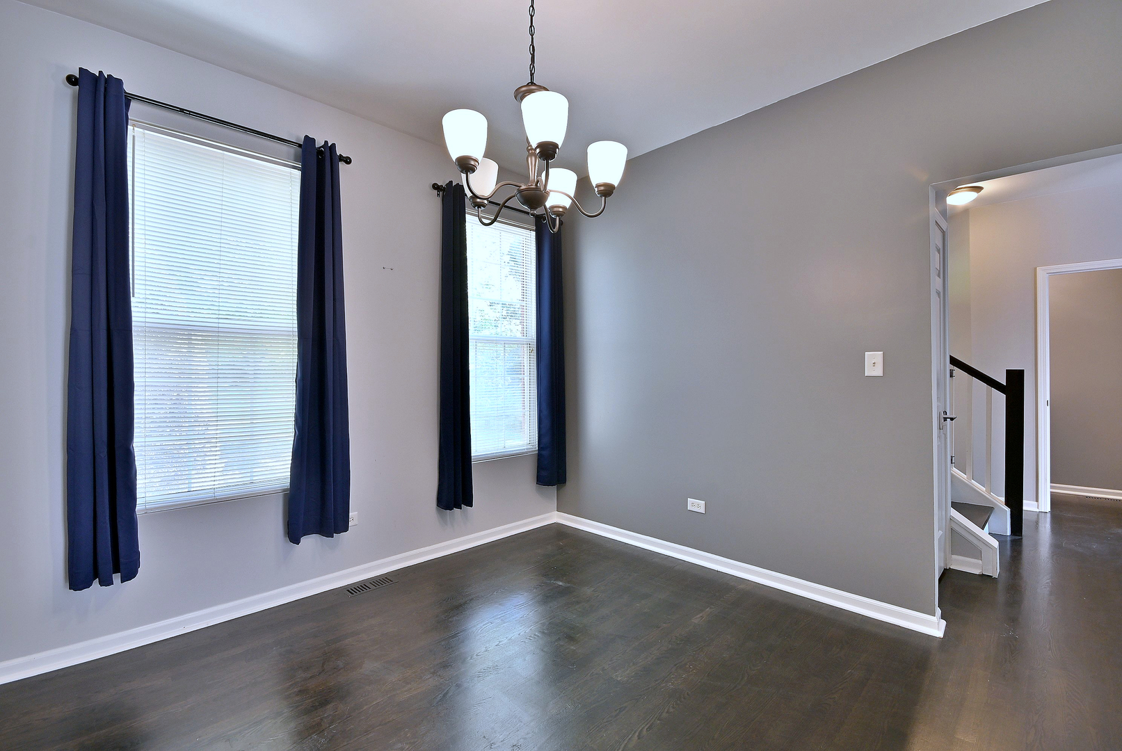 6669 Pine Lake Drive, Tinley Park, IL 60477