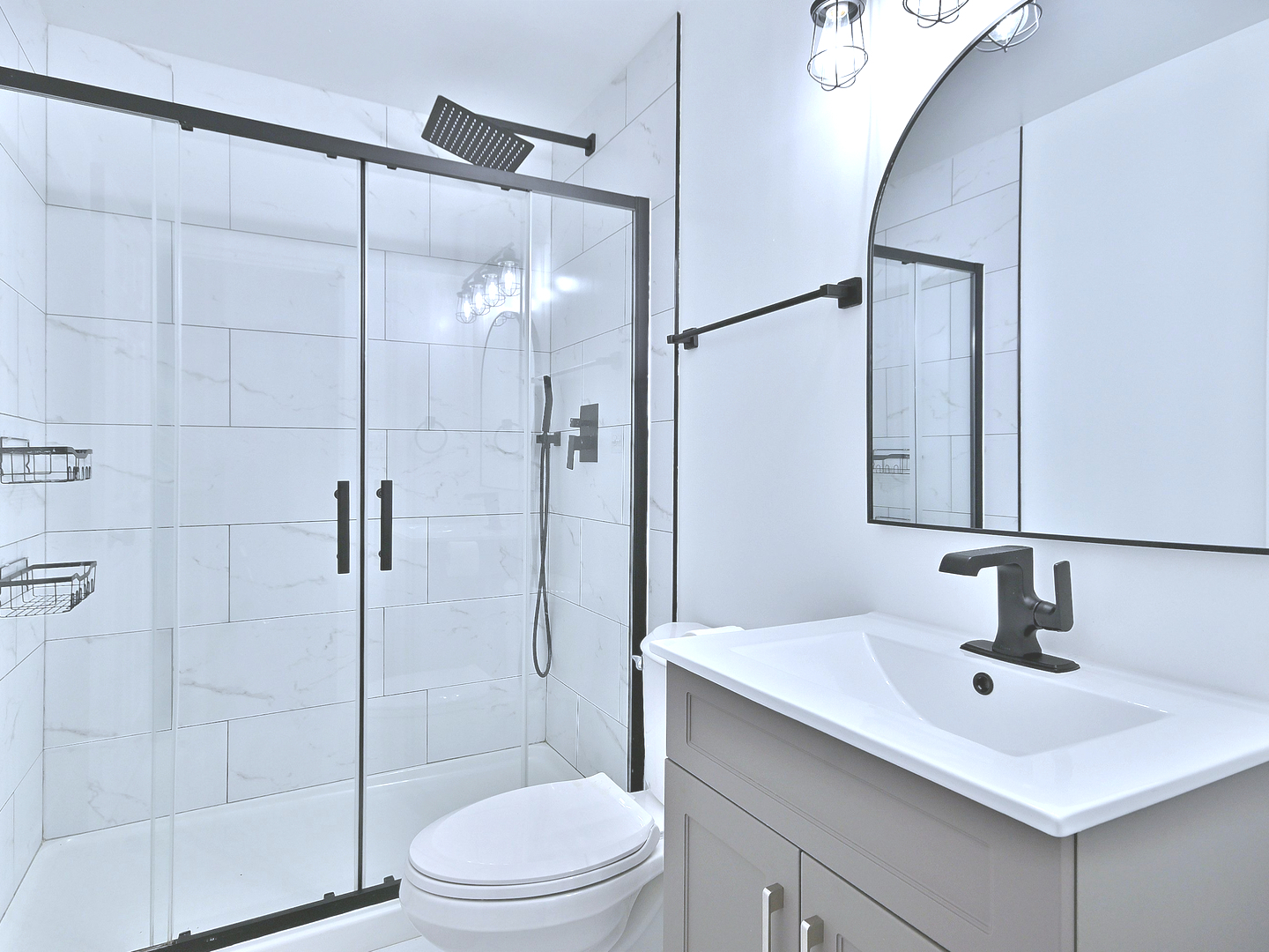 6669 Pine Lake Drive, Tinley Park, IL 60477