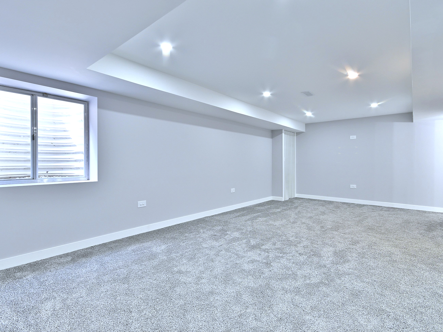 6669 Pine Lake Drive, Tinley Park, IL 60477