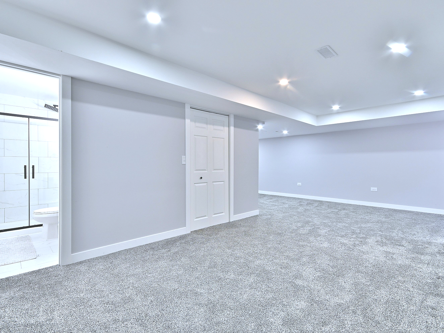 6669 Pine Lake Drive, Tinley Park, IL 60477