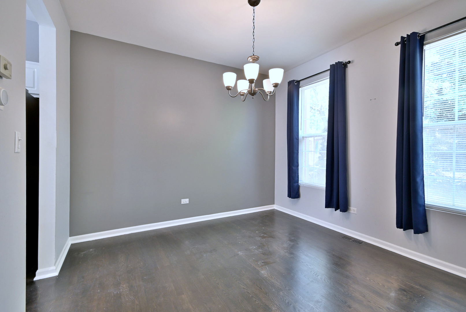 6669 Pine Lake Drive, Tinley Park, IL 60477