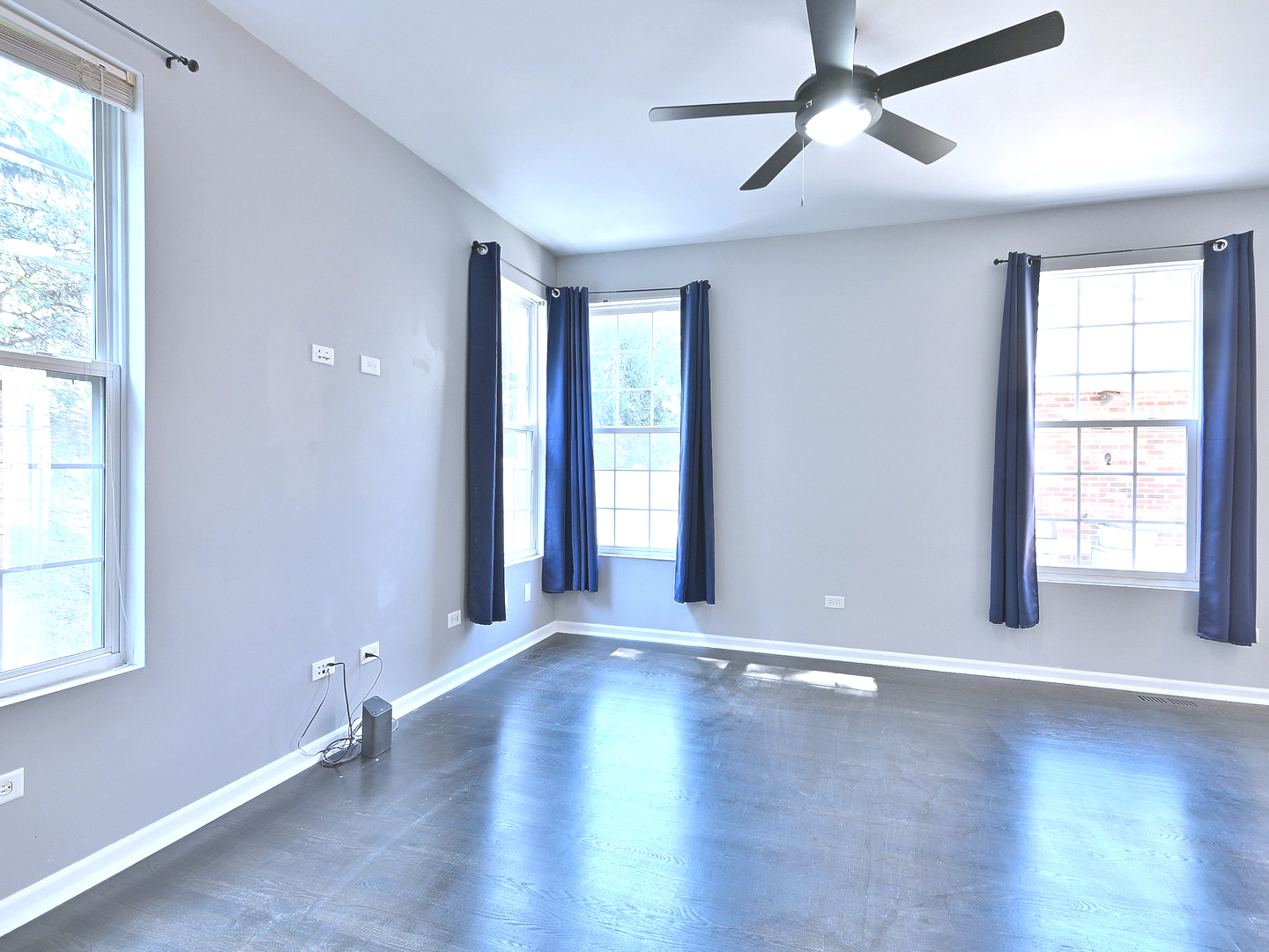 6669 Pine Lake Drive, Tinley Park, IL 60477