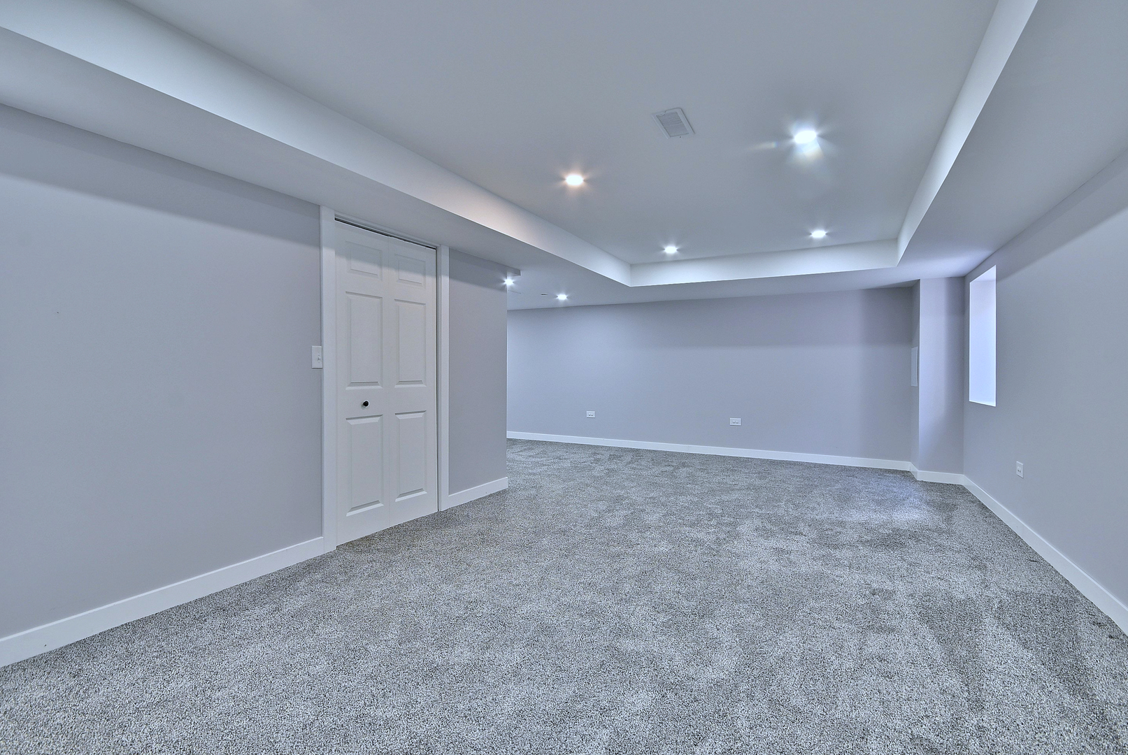 6669 Pine Lake Drive, Tinley Park, IL 60477