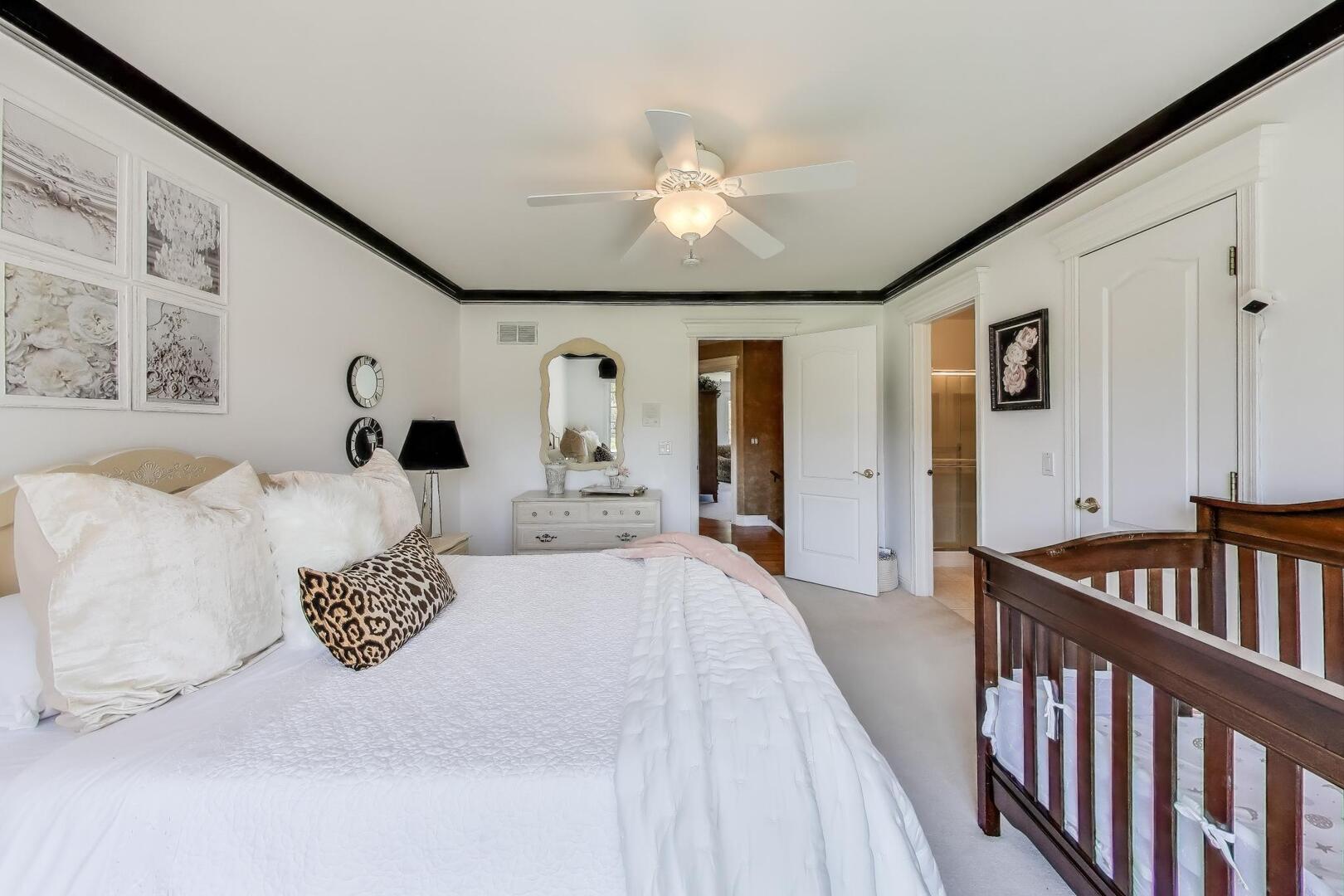 20812 N Swansway, Deer Park, IL 60010