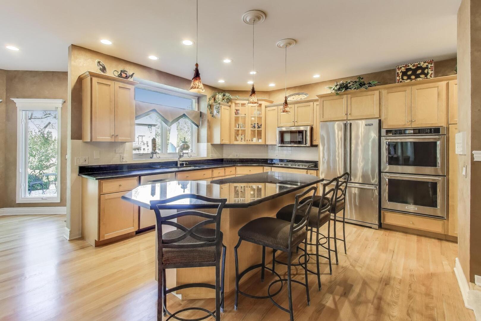 20812 N Swansway, Deer Park, IL 60010