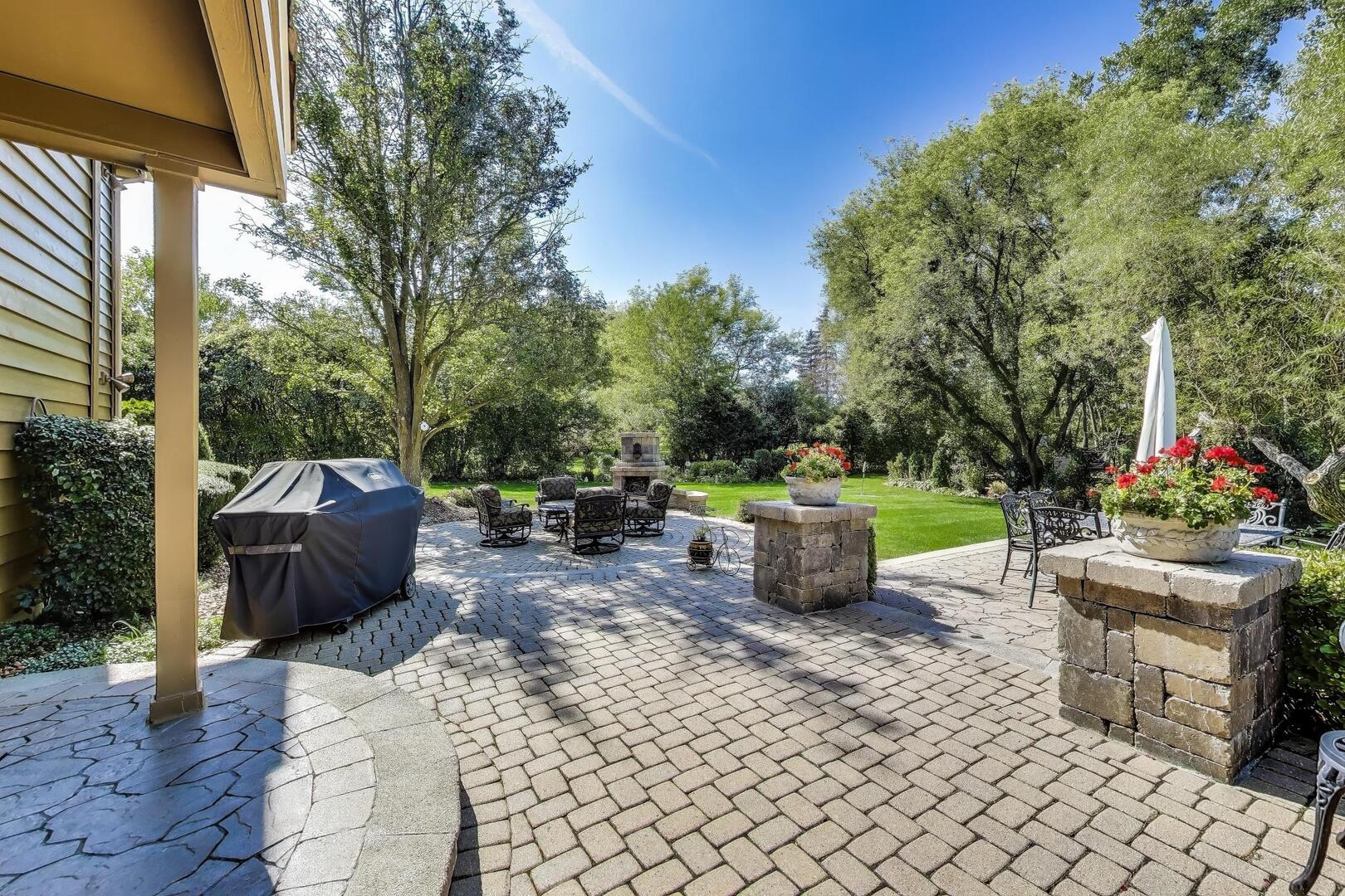 20812 N Swansway, Deer Park, IL 60010